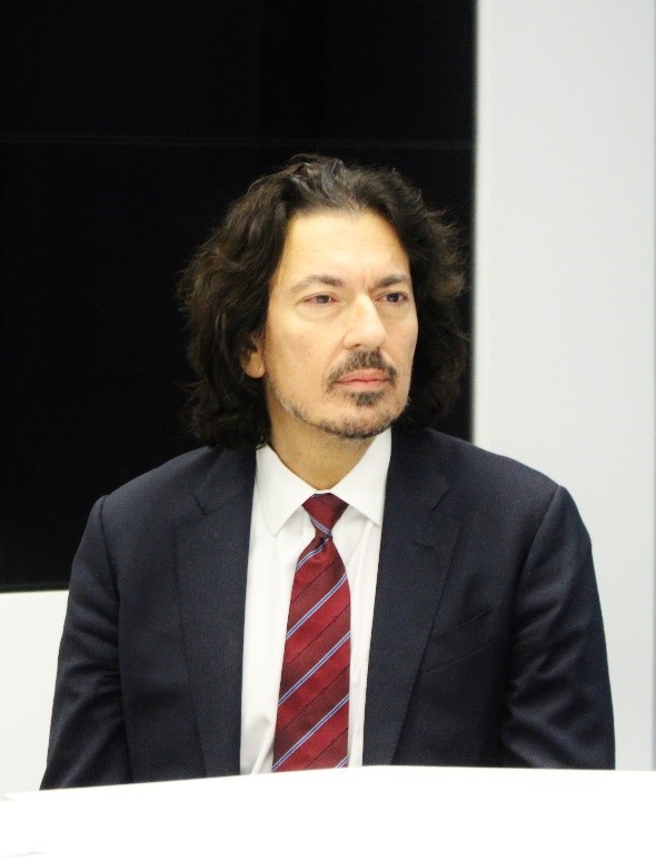 Lefteris Leontaridis 