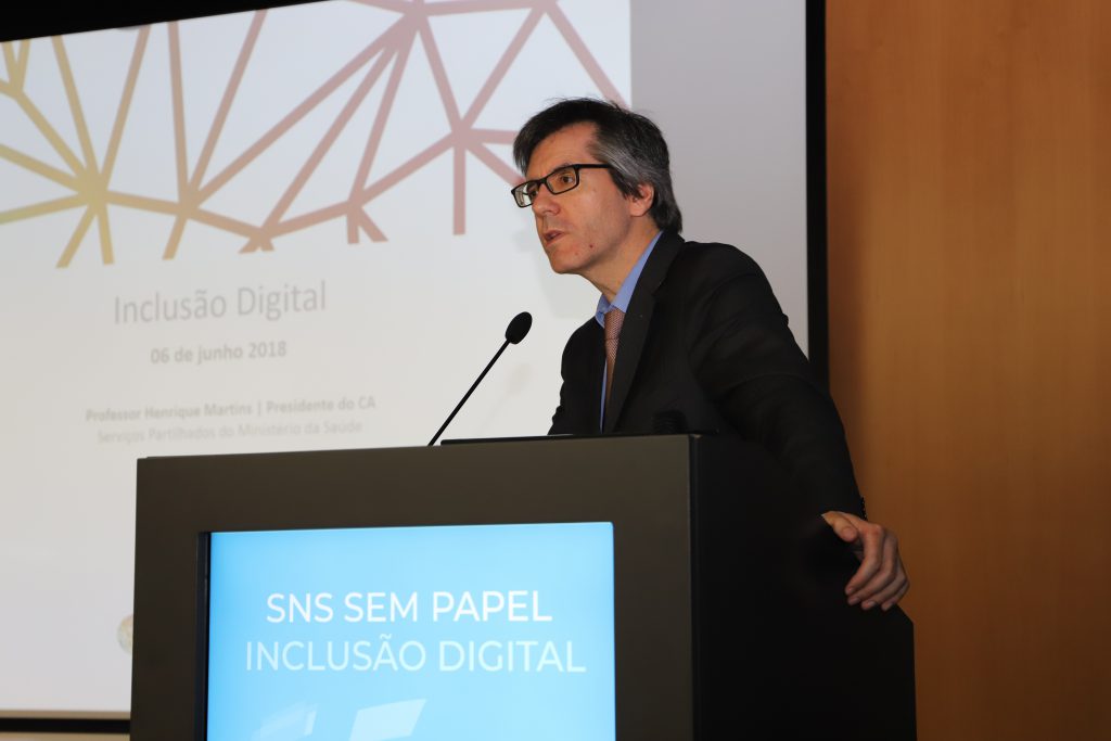 prof henrique inclusao digital