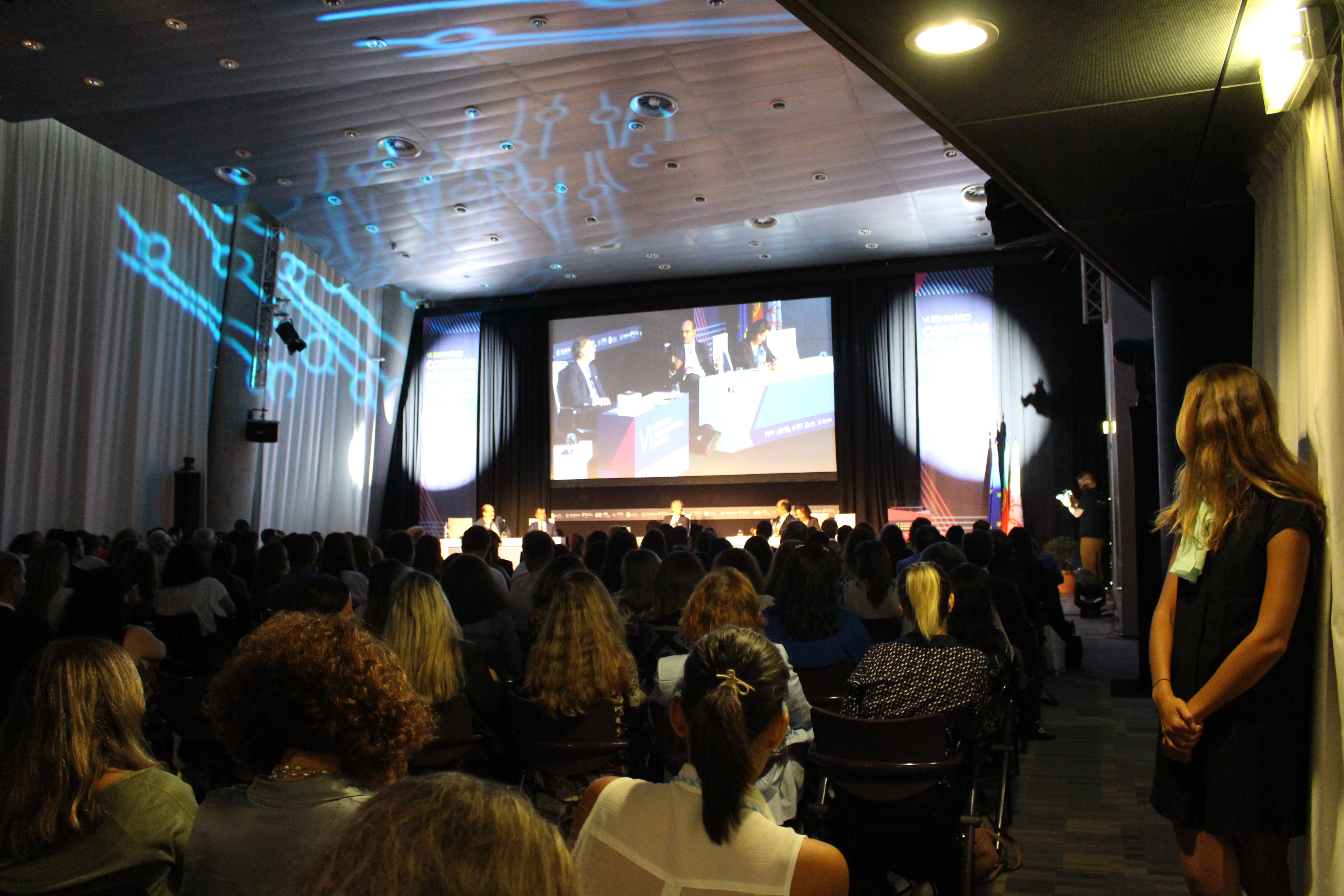 debate da tarde VI seminario de compras