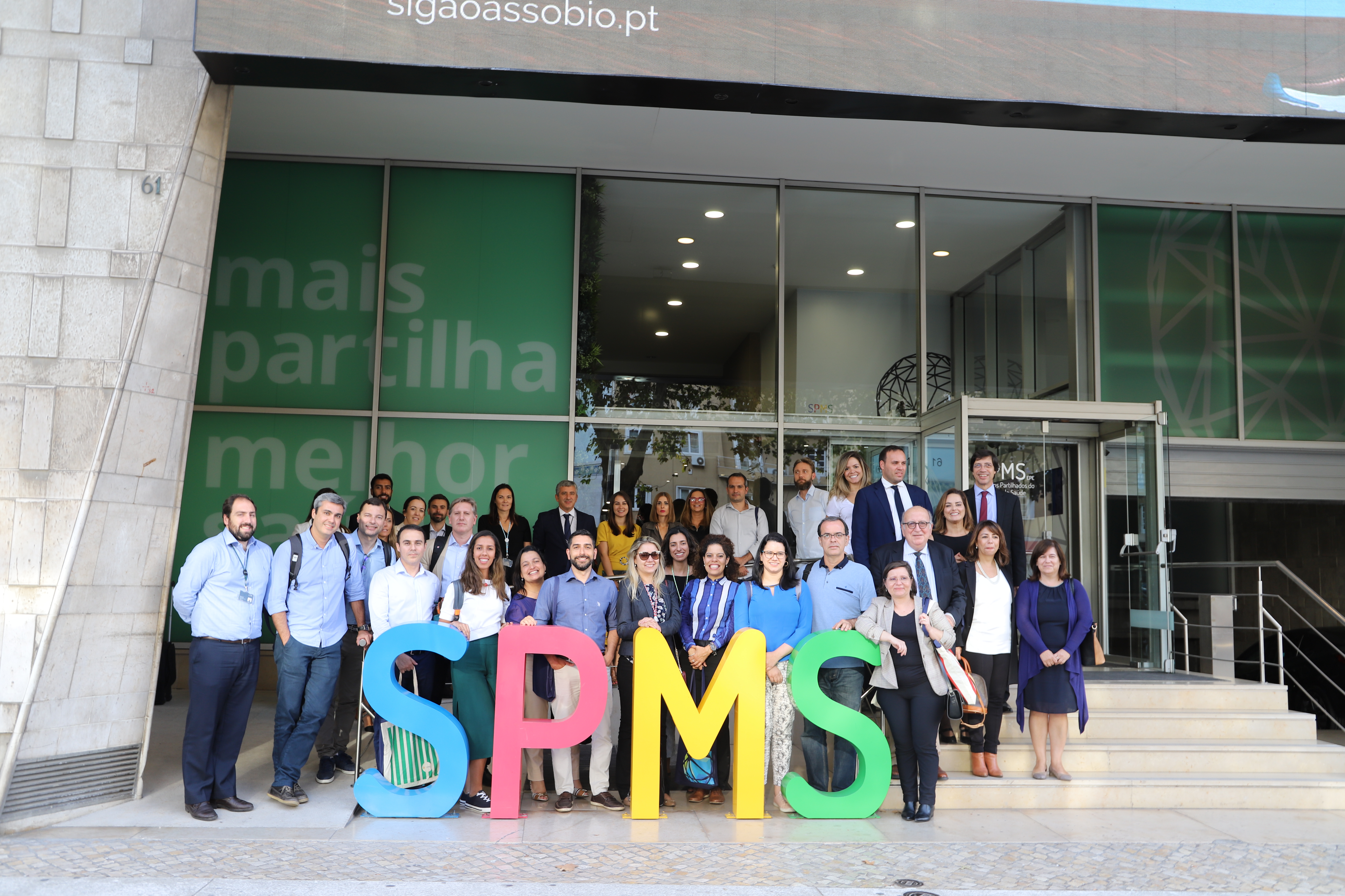 comitiva brasileira na SPMS foto coletiva