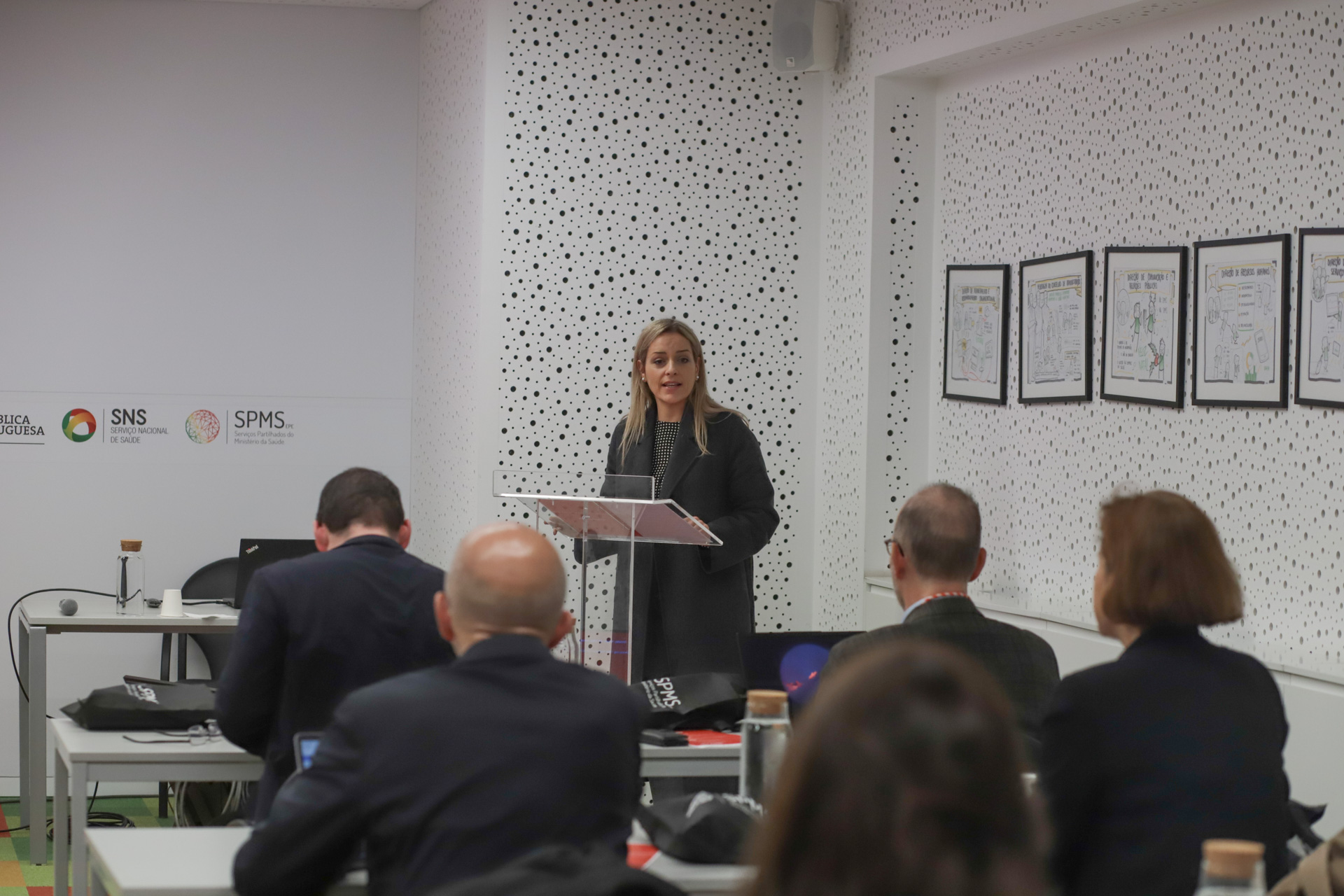 Comitiva de Saúde de Genebra visita SPMS